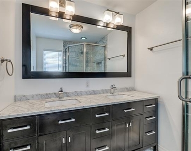 9610 Livenshire Drive - Photo Thumbnail 19