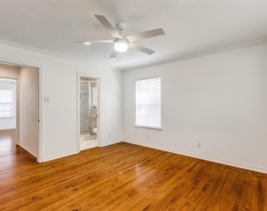9610 Livenshire Drive - Photo Thumbnail 17