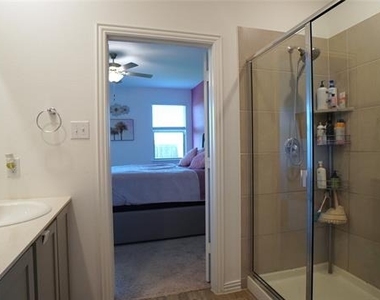 725 Alden Drive - Photo Thumbnail 19