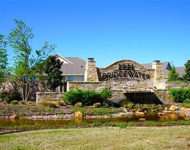 725 Alden Drive - Photo Thumbnail 22