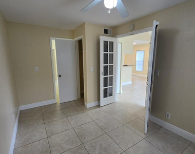 8775 Nw 39th Street - Photo Thumbnail 3