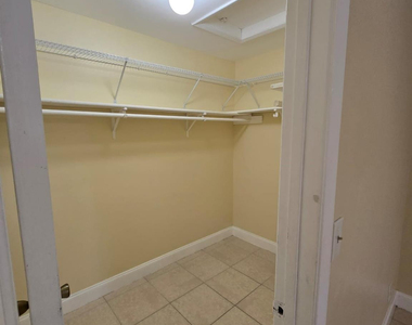 8775 Nw 39th Street - Photo Thumbnail 9