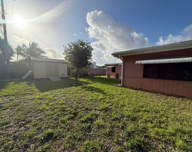 817 Elm Road - Photo Thumbnail 2