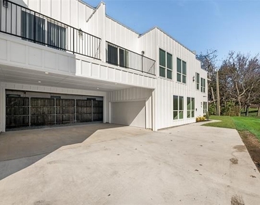 314 S Glasgow Drive - Photo Thumbnail 19