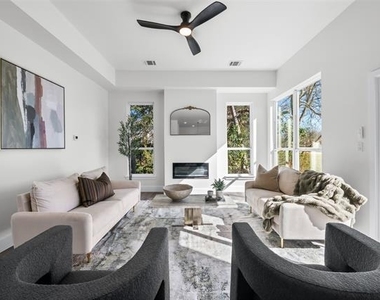 314 S Glasgow Drive - Photo Thumbnail 2