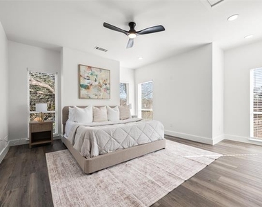 314 S Glasgow Drive - Photo Thumbnail 9