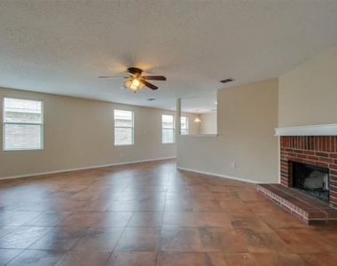 3833 Foxhound Lane - Photo Thumbnail 5