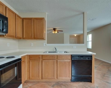 3833 Foxhound Lane - Photo Thumbnail 10