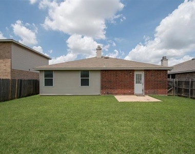 3833 Foxhound Lane - Photo Thumbnail 18