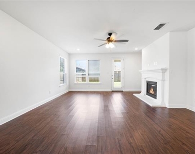 3416 Alamosa River Drive - Photo Thumbnail 16