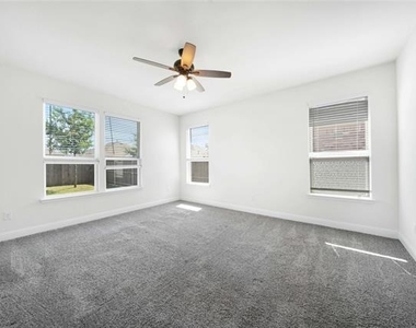 3416 Alamosa River Drive - Photo Thumbnail 20