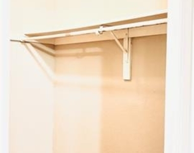 5012 Winder Court - Photo Thumbnail 17