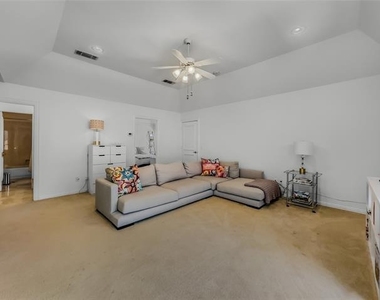 5725 Meadowhaven Drive - Photo Thumbnail 21