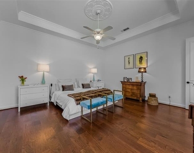 5725 Meadowhaven Drive - Photo Thumbnail 13