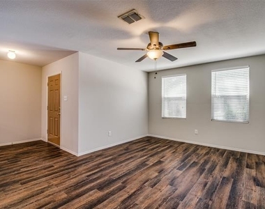 12638 Vandelia Street - Photo Thumbnail 1
