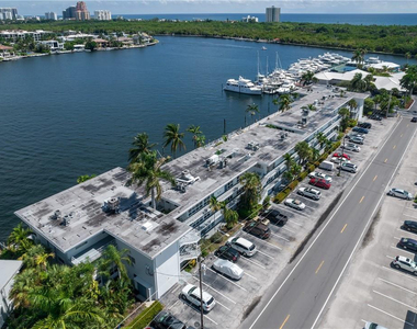 2717 Yacht Club Boulevard - Photo Thumbnail 34