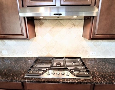 5070 Kerstyn Drive - Photo Thumbnail 16
