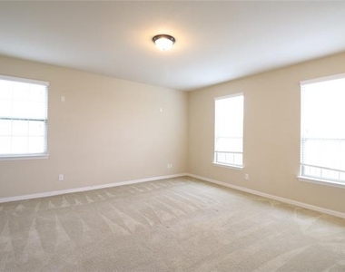 5070 Kerstyn Drive - Photo Thumbnail 26