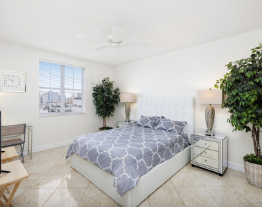 616 Clearwater Park Road - Photo Thumbnail 44