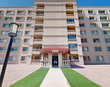7950 E Camelback Road - Photo Thumbnail 19