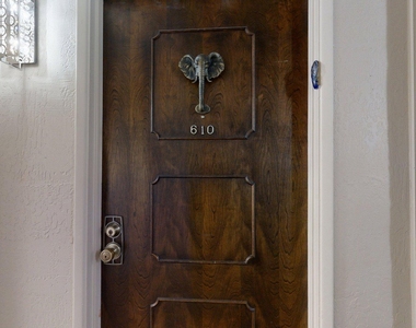 7950 E Camelback Road - Photo Thumbnail 17