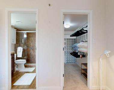 7950 E Camelback Road - Photo Thumbnail 8