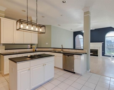 9321 Western Trail - Photo Thumbnail 6