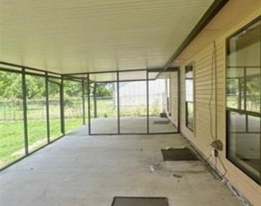 211 Anchor Lane - Photo Thumbnail 10