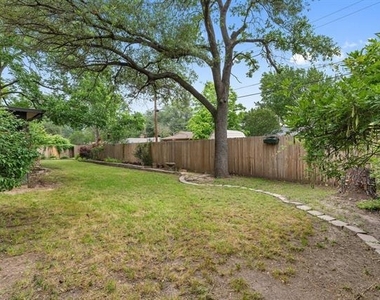 105 Wisteria Court - Photo Thumbnail 22