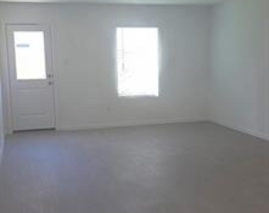6310 Sandpiper Lane - Photo Thumbnail 5