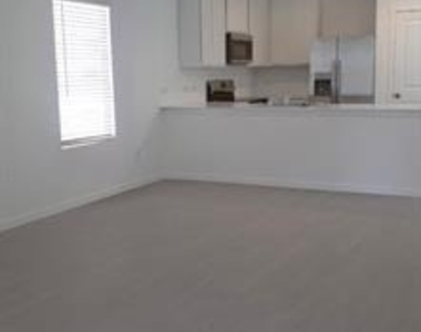 6310 Sandpiper Lane - Photo Thumbnail 6
