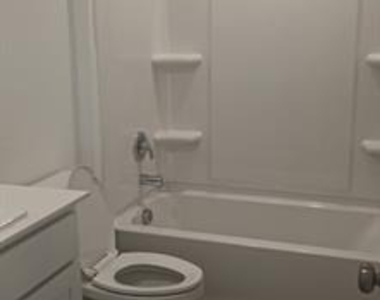 6310 Sandpiper Lane - Photo Thumbnail 8