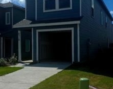 6310 Sandpiper Lane - Photo Thumbnail 1