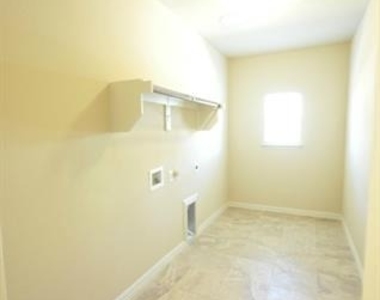 600 Falcon Drive - Photo Thumbnail 15