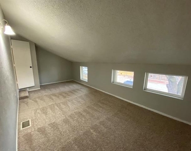 9696 Walnut Street - Photo Thumbnail 10