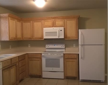 1305 Edison Avenue - Photo Thumbnail 1