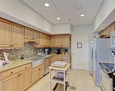 5380 N Ocean Drive - Photo Thumbnail 53