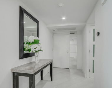 5380 N Ocean Drive - Photo Thumbnail 27