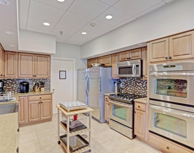 5380 N Ocean Drive - Photo Thumbnail 52