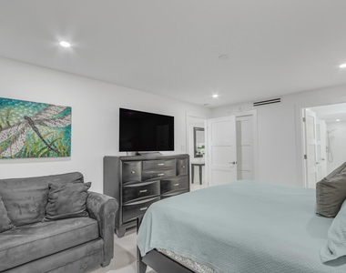 5380 N Ocean Drive - Photo Thumbnail 21