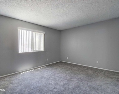 2220 W Dora Street - Photo Thumbnail 14
