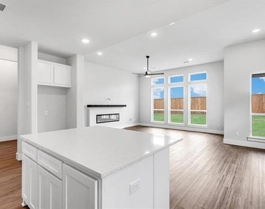 6246 Shasta Creek Road - Photo Thumbnail 9