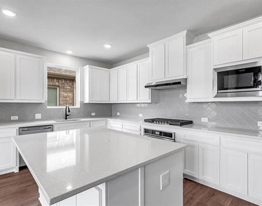 6246 Shasta Creek Road - Photo Thumbnail 8
