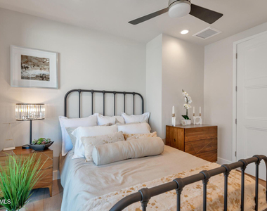 7550 E Osborn Road - Photo Thumbnail 9