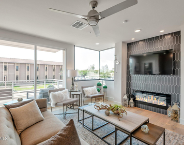 7550 E Osborn Road - Photo Thumbnail 8