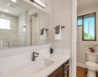 7550 E Osborn Road - Photo Thumbnail 10
