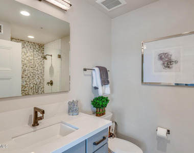 7550 E Osborn Road - Photo Thumbnail 12