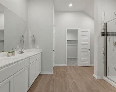 13121 Limestone Street - Photo Thumbnail 16