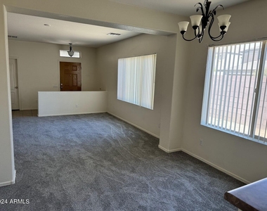 9401 W Berkeley Road - Photo Thumbnail 11