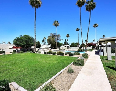 4111 N 87th Place - Photo Thumbnail 46